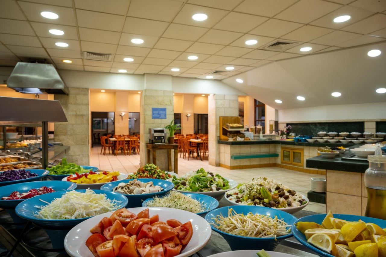 Ohalo Manor Hotel Kinneret Bagian luar foto