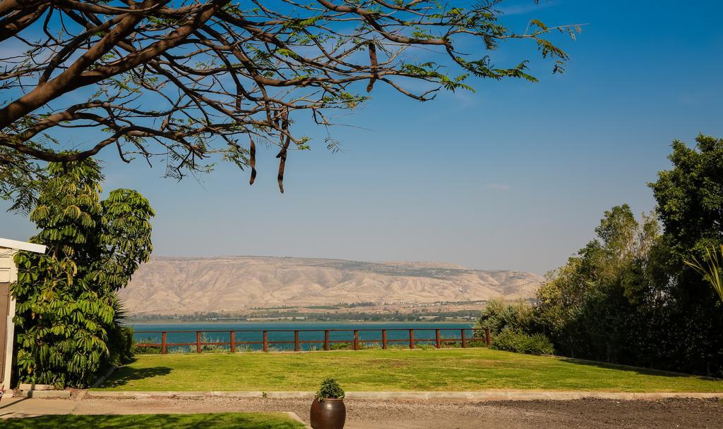 Ohalo Manor Hotel Kinneret Bagian luar foto