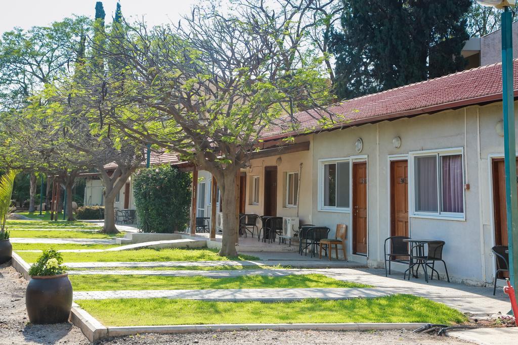 Ohalo Manor Hotel Kinneret Bagian luar foto