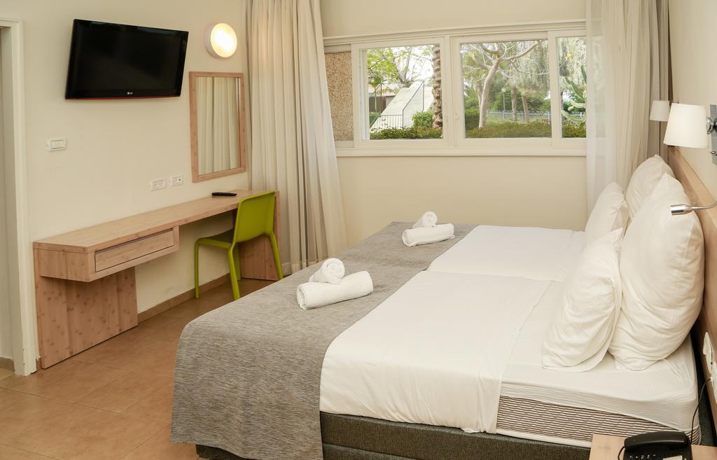 Ohalo Manor Hotel Kinneret Bagian luar foto