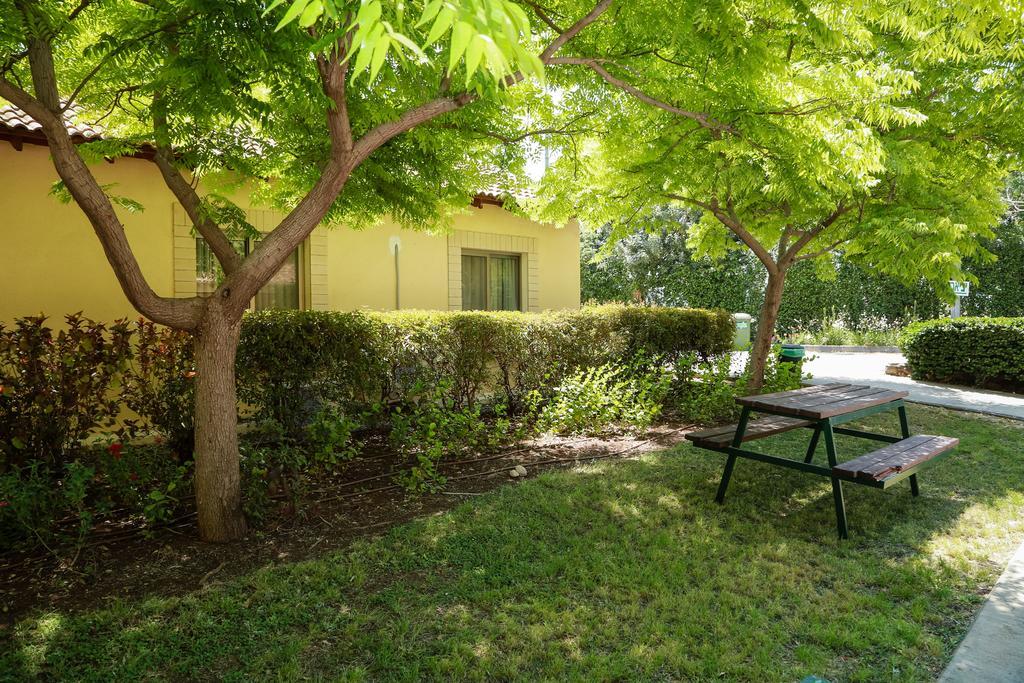 Ohalo Manor Hotel Kinneret Bagian luar foto
